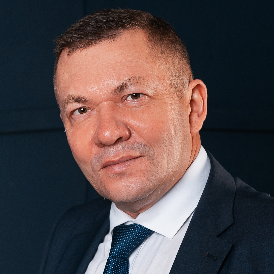 Вячеслав Тихонов