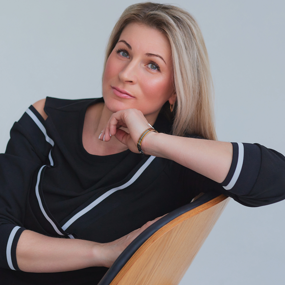 Елена Суханова