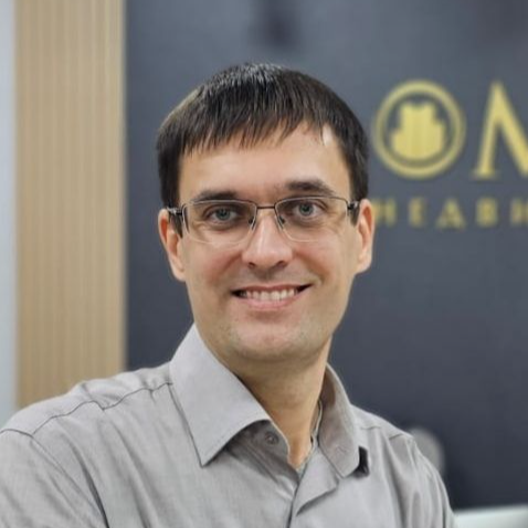 Юрий Брагин