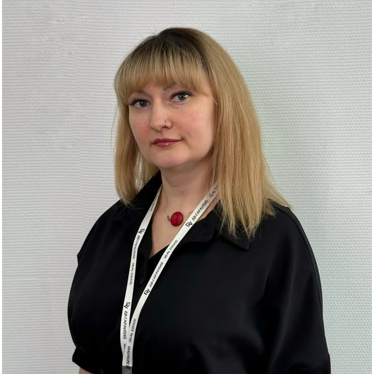 Елена Чернявская