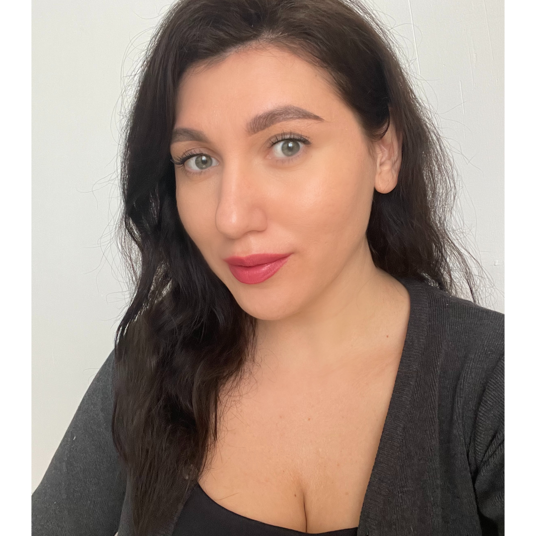 Александра Суворова