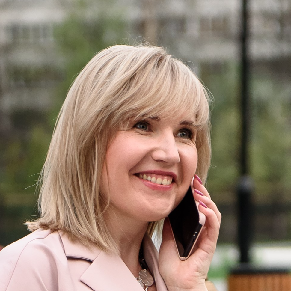 Елена Соколова