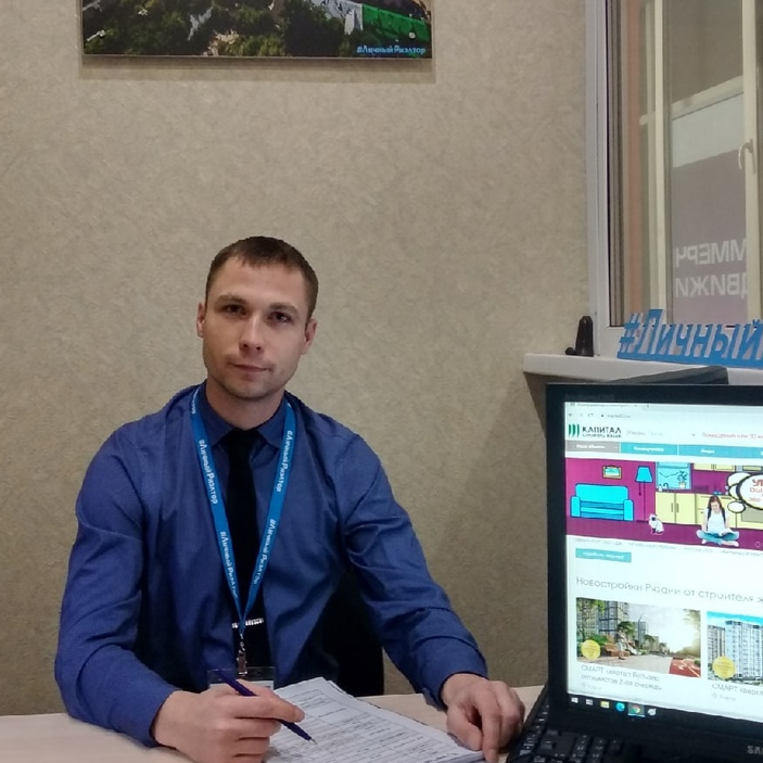 Михаил Сурин