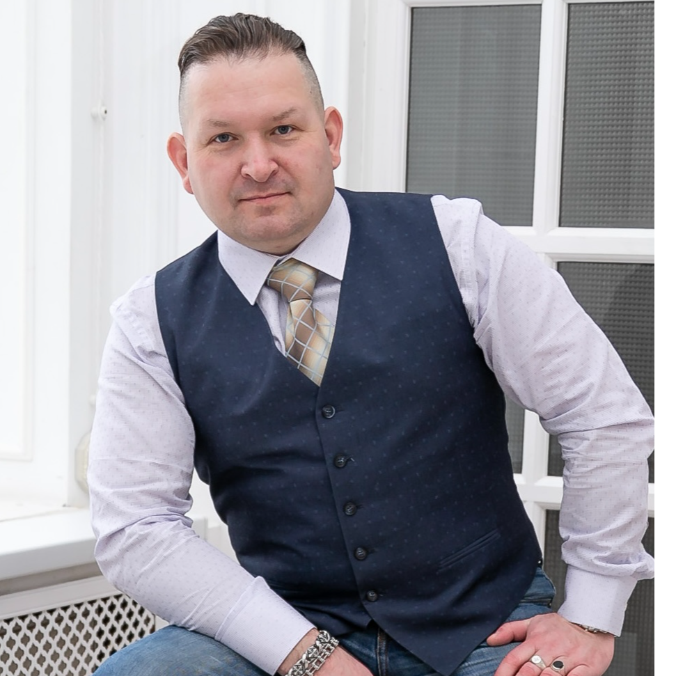 Сергей Торхунов