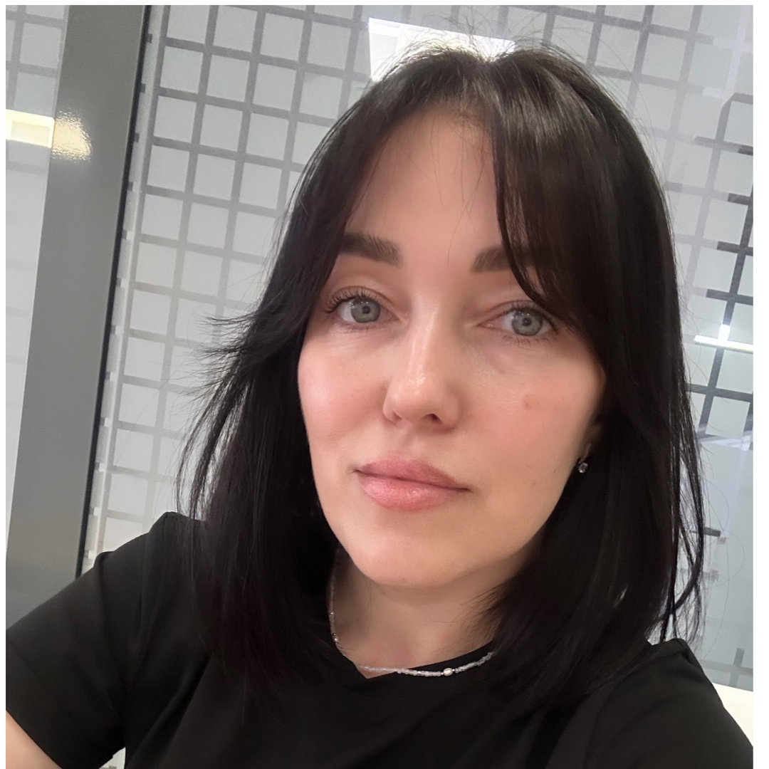 Елена Переладова