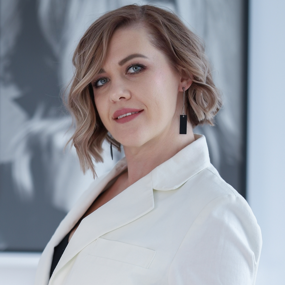 Елена Нилова