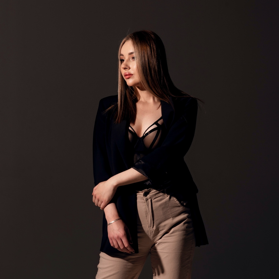 Ирина Олейникова