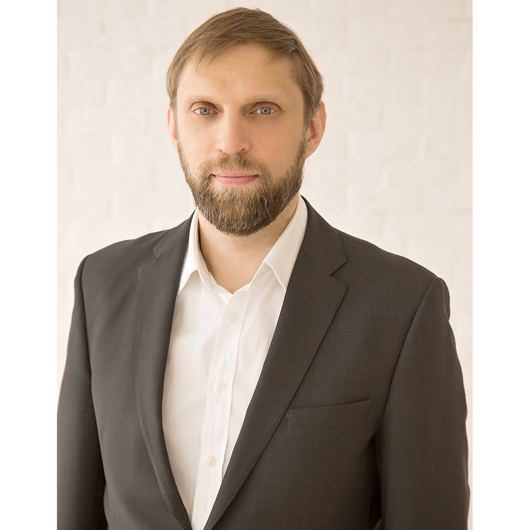 Иван Ивановичев