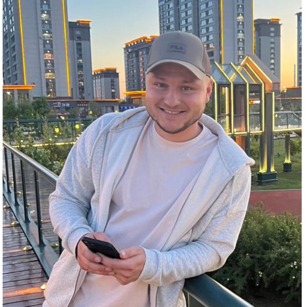 Александр Шевелев