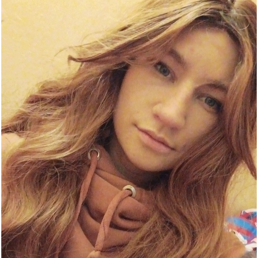 Яна Снегирева