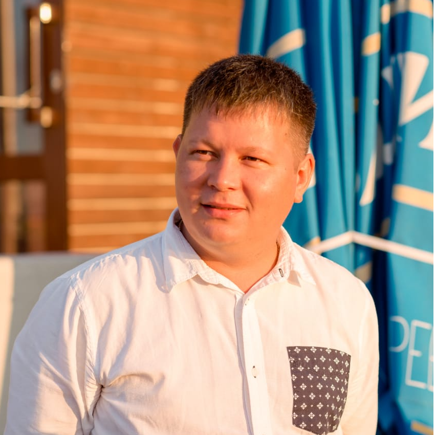 Алексей Николаев