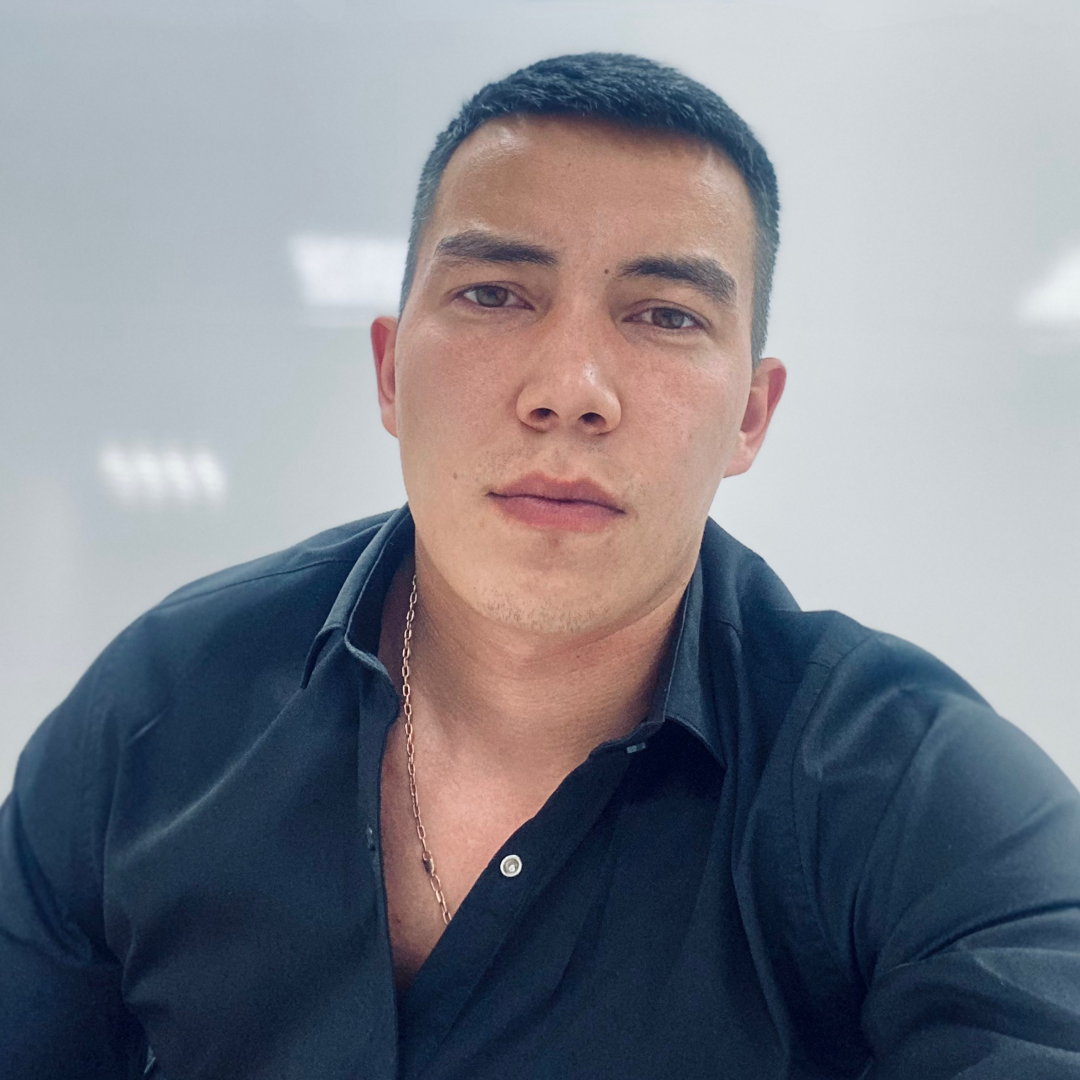 Михаил Тонку
