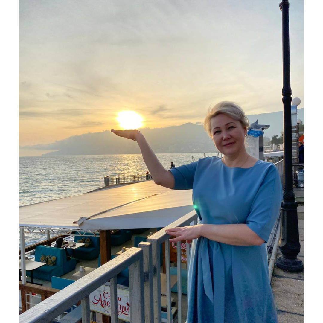 Елена Казаринова