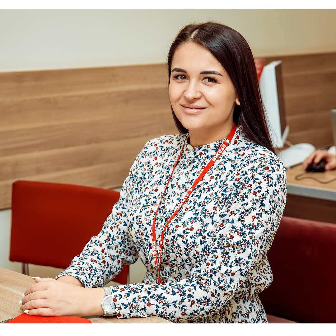 Ксения Хлебникова