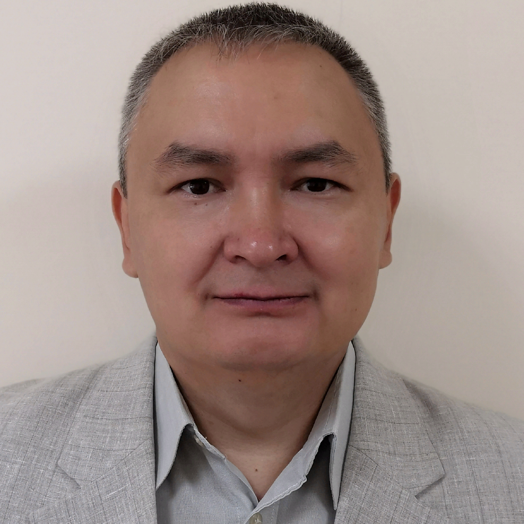 Ильмир Султанов