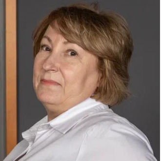 Лариса Худякова
