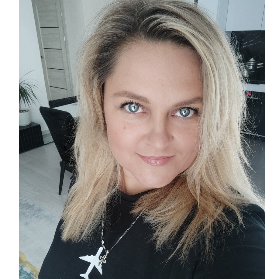 Елена Валова