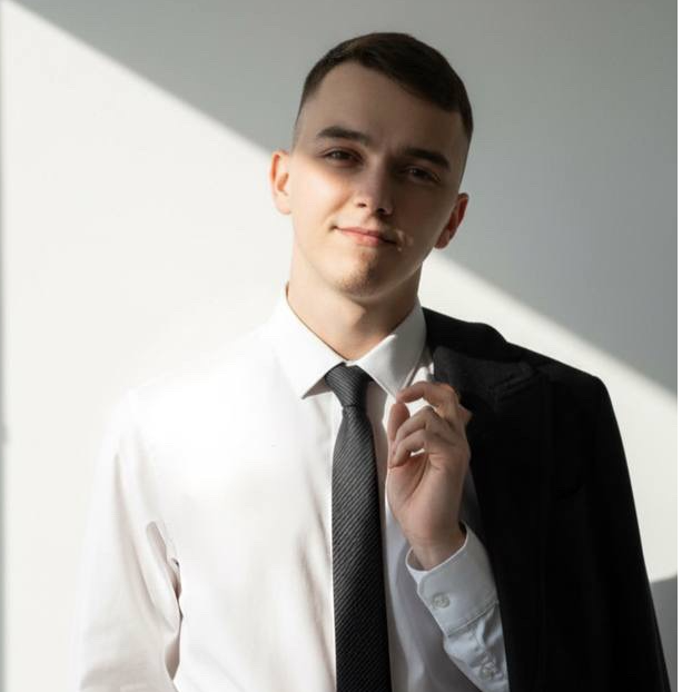 Артур Фазылов