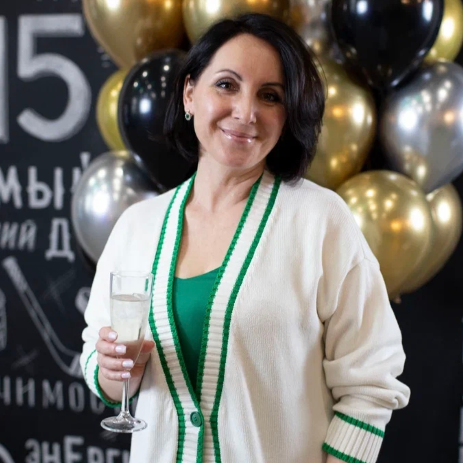 Елена Белоусова