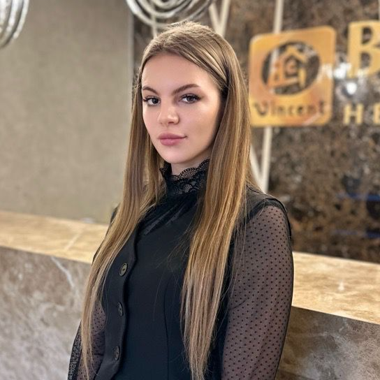 Алина Зобова