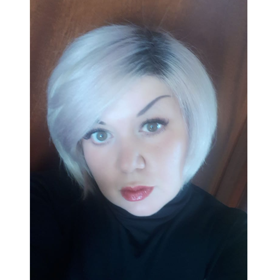 Юлия Холодова