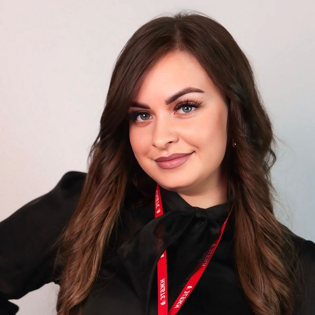 Алина Новикова
