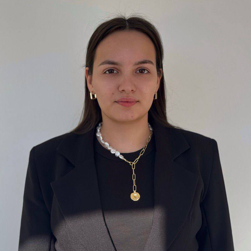 Анна Семенова