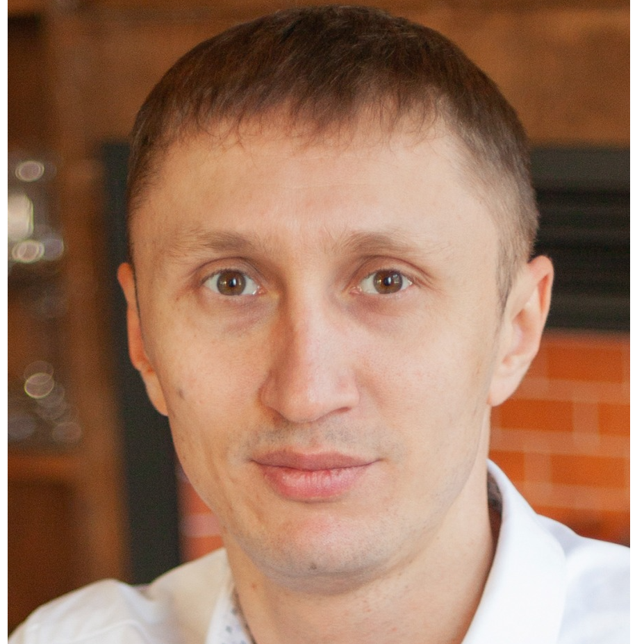 Николай Антипов