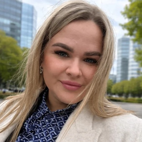 Анна Фомина