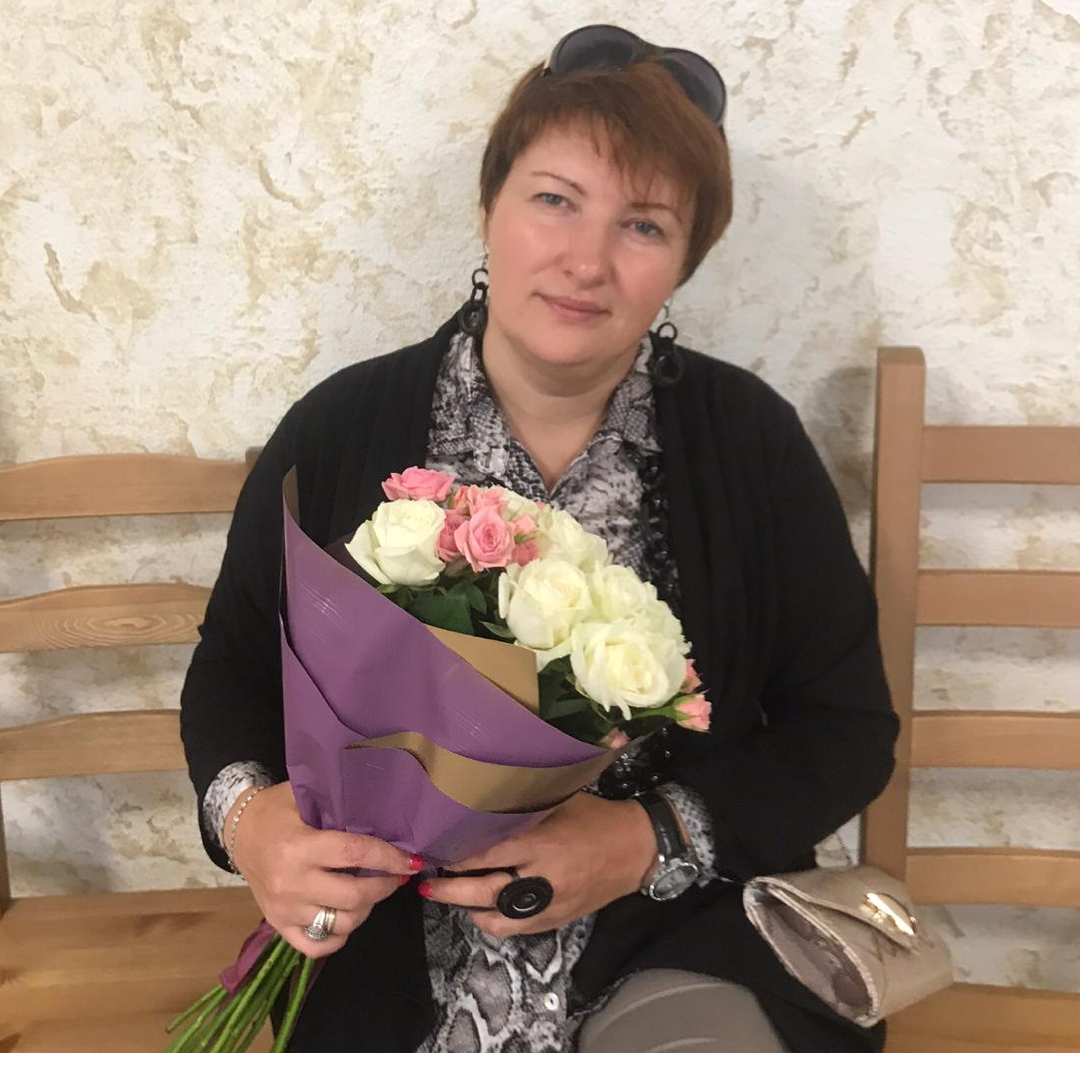 Елена Арнст