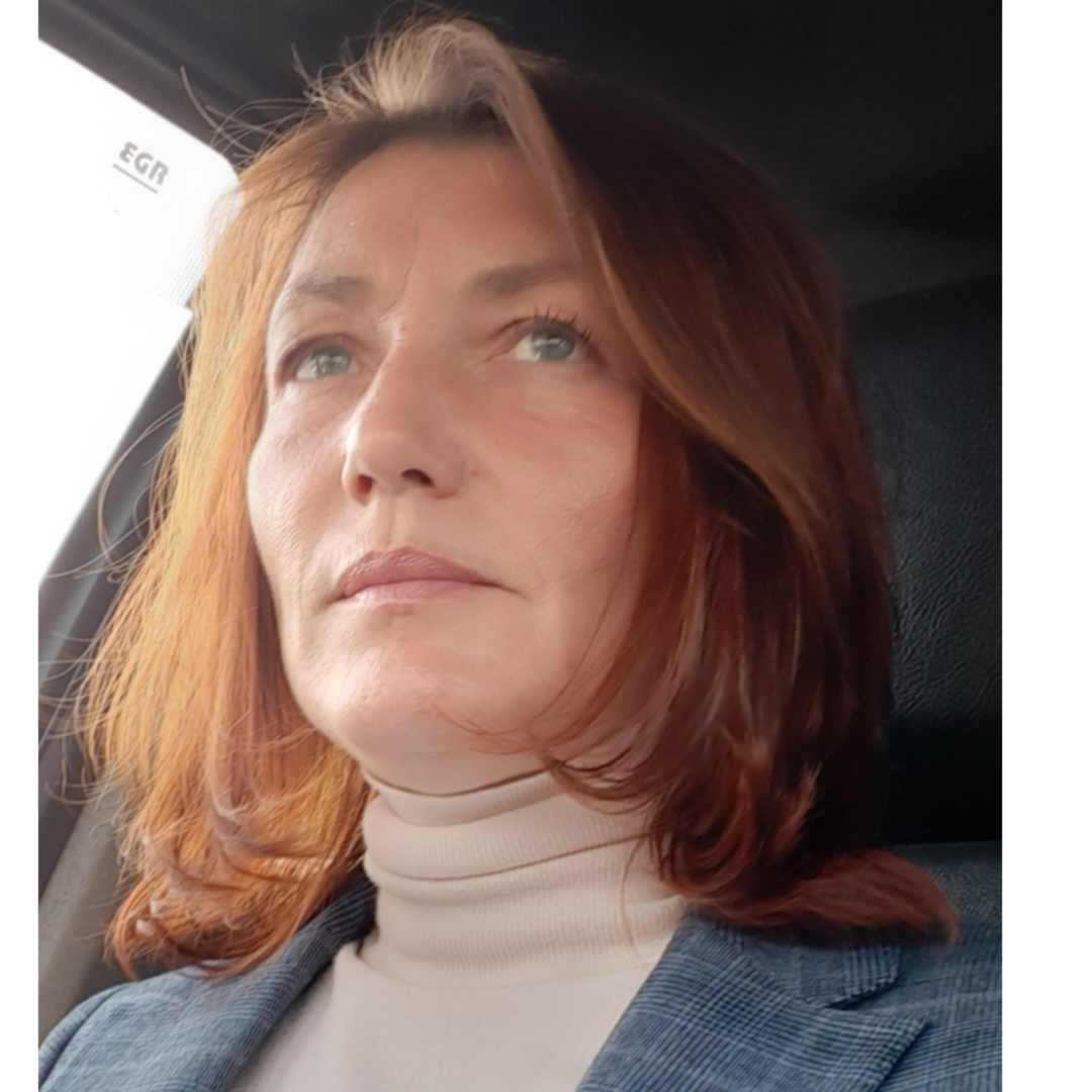 Елена Семенова
