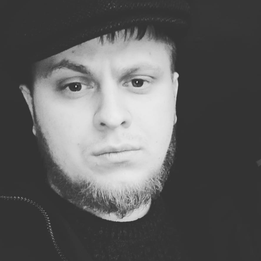 Артем Дер