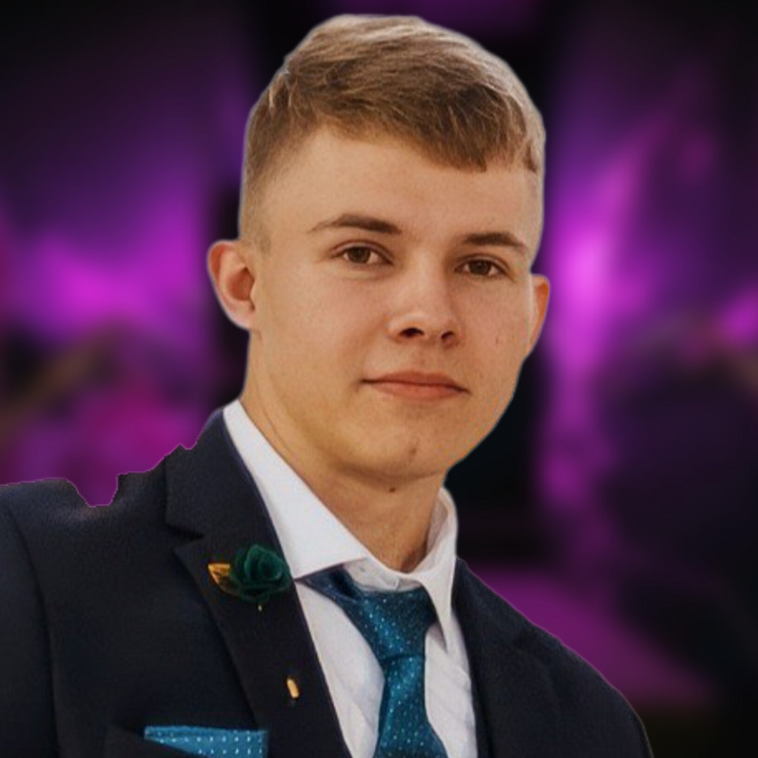 Максим Алексеев