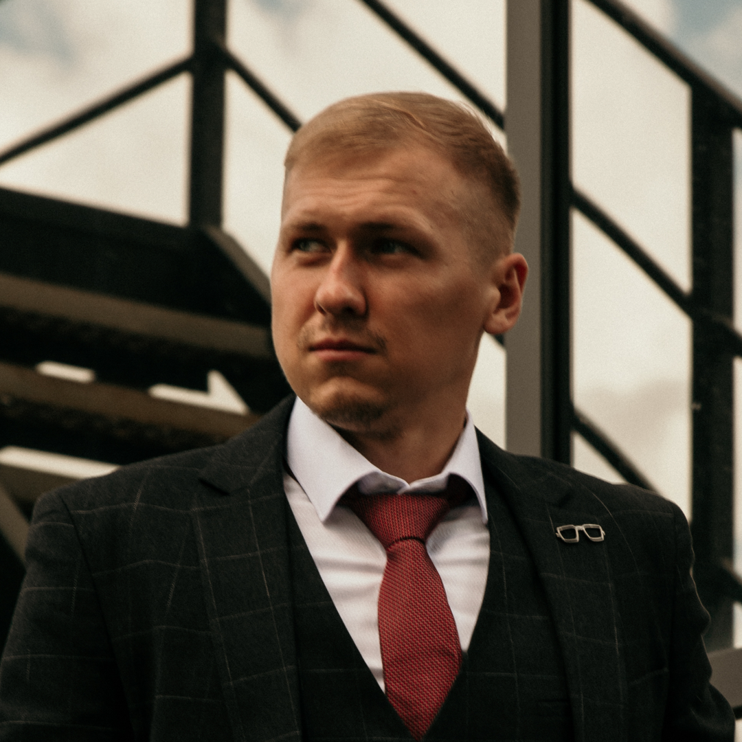 Алексей Маценко