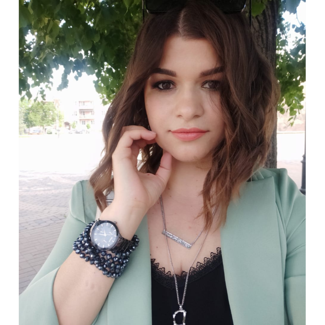 Людмила Леонова