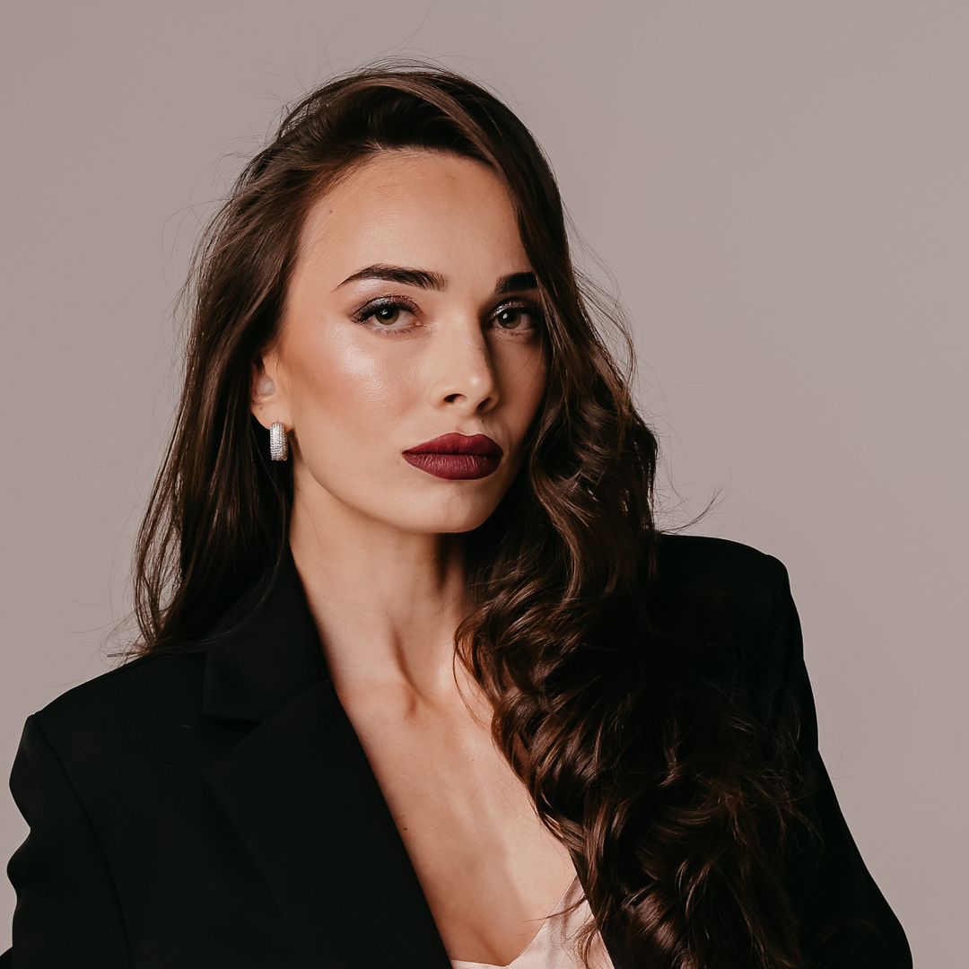 Анна Сосипатрова