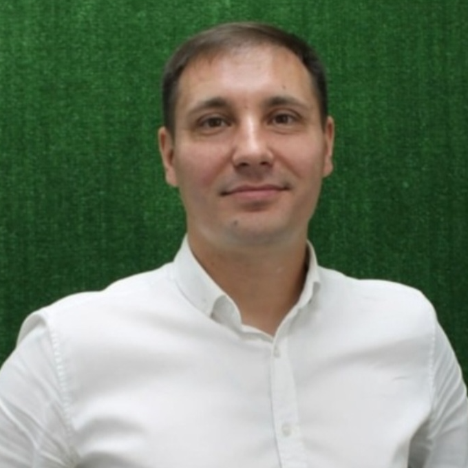 Вадим Железнов