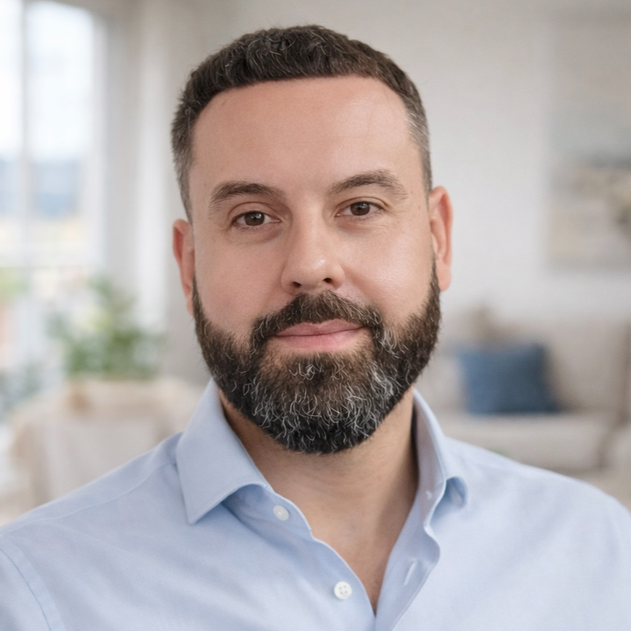 Максим Пыжов