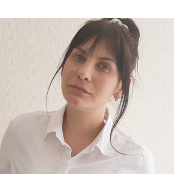 Юлия Сметанникова