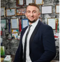 Александр Красников