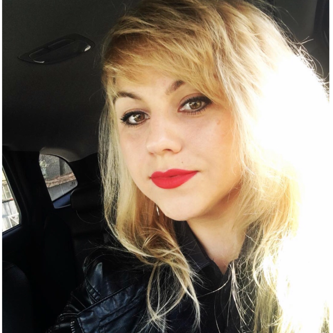Елена Петрова
