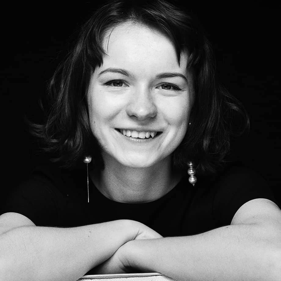 Олеся Смирнова