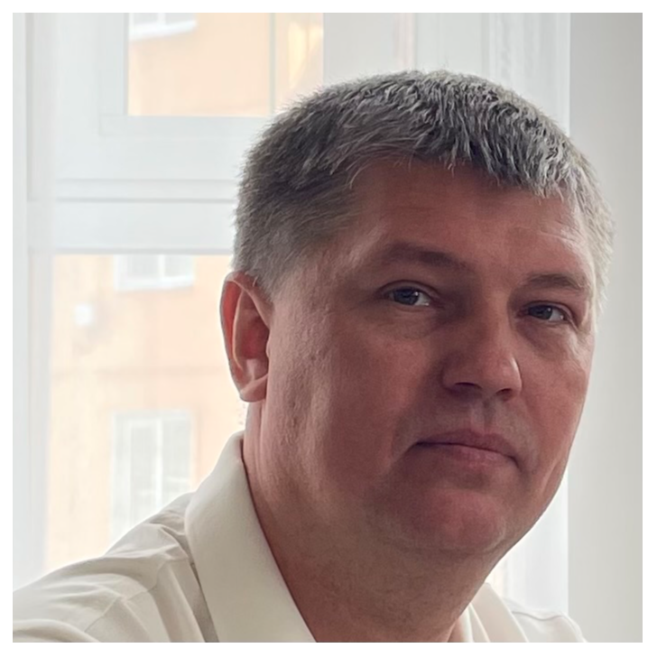Евгений Иост