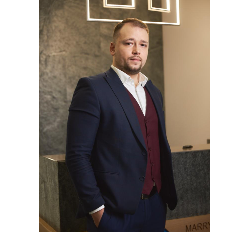 Андрей Русаков