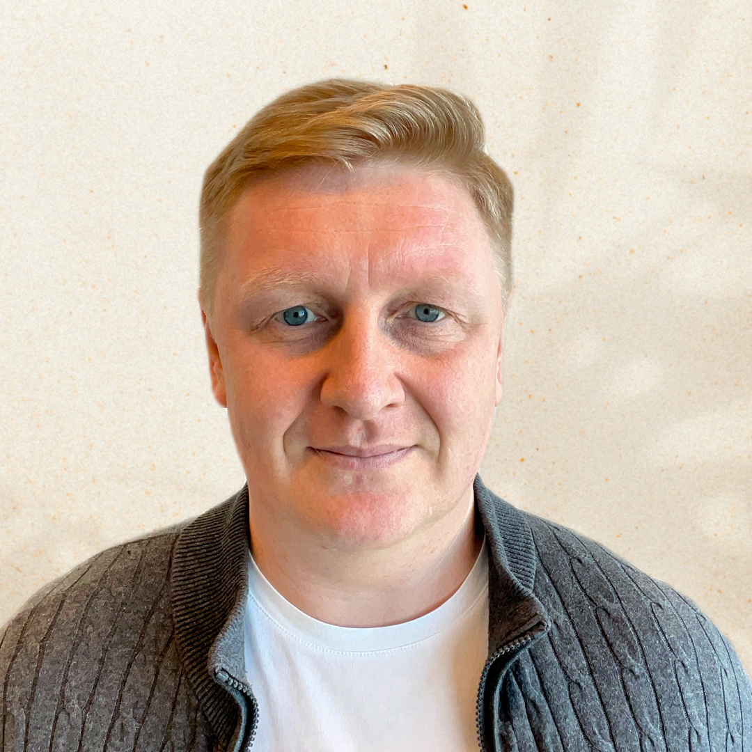 Владимир Степанов