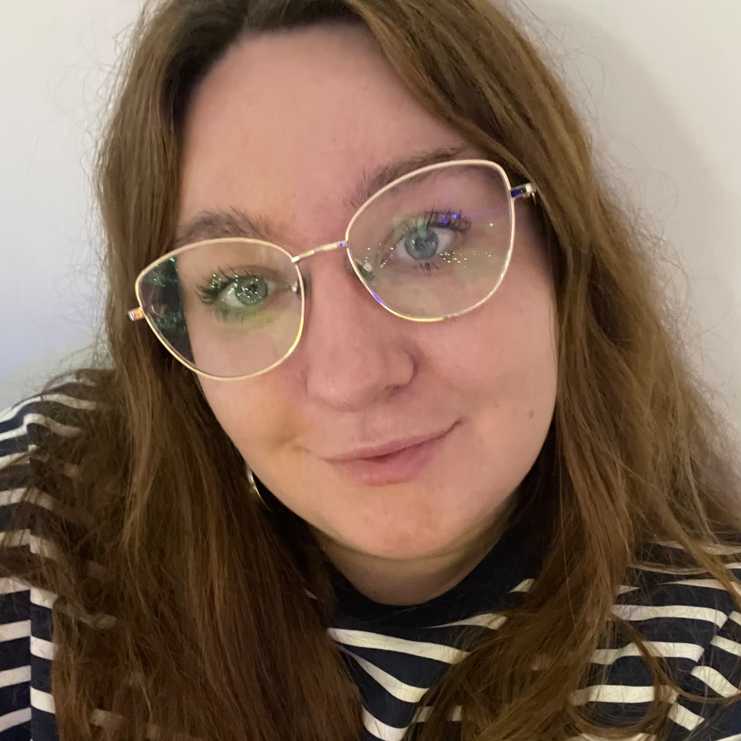 Юлия Попова