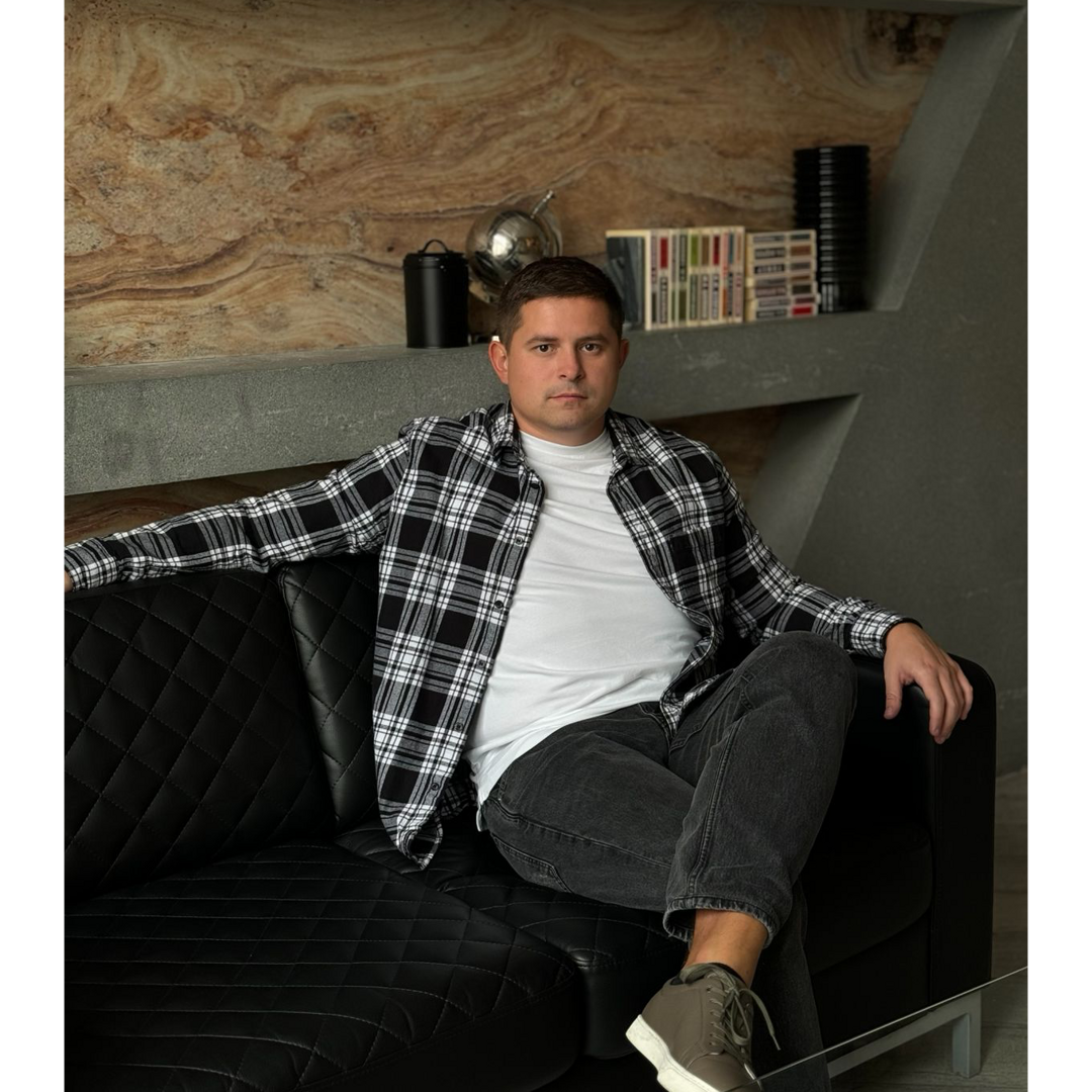Сергей Антипов