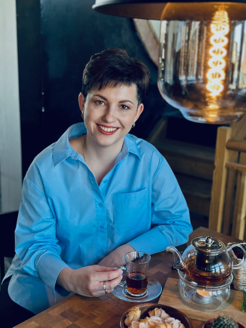 Анна Камардина
