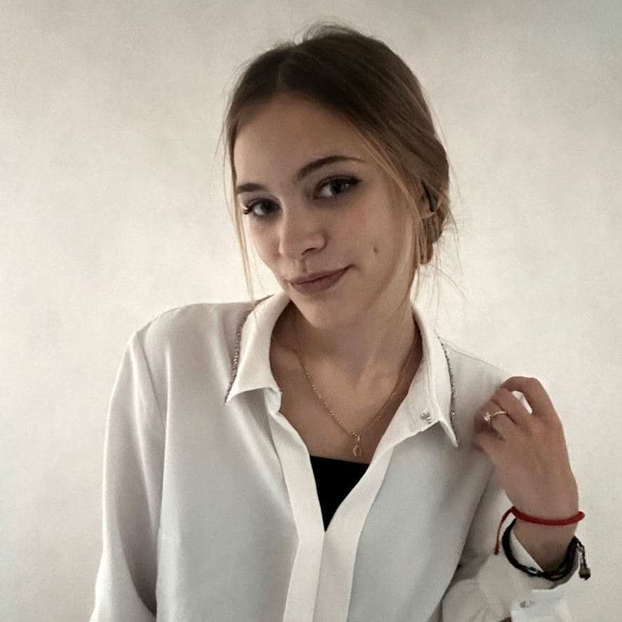 Софья Моисеенкова