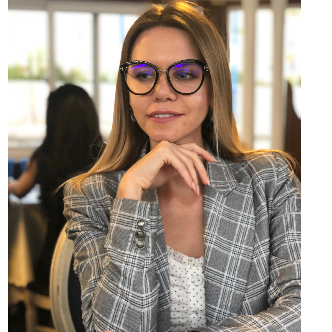 Марина Коновалова